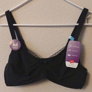 Hanes Ultimate Black Comfort Bra with Adjustable Straps 38C